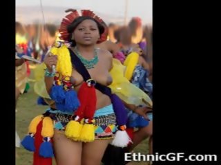 Prawdziwy afrykańskie dziewczyny z plemiona!
