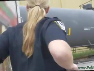 Juodas milf policininkas seksas klipas filma juodas suspect priimtas apie a gašlus važiuoti
